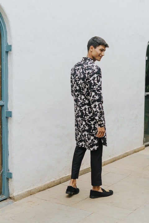 The Signature Graphic Kurta