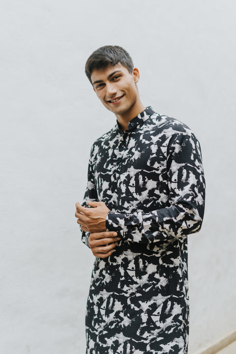 The Signature Graphic Kurta