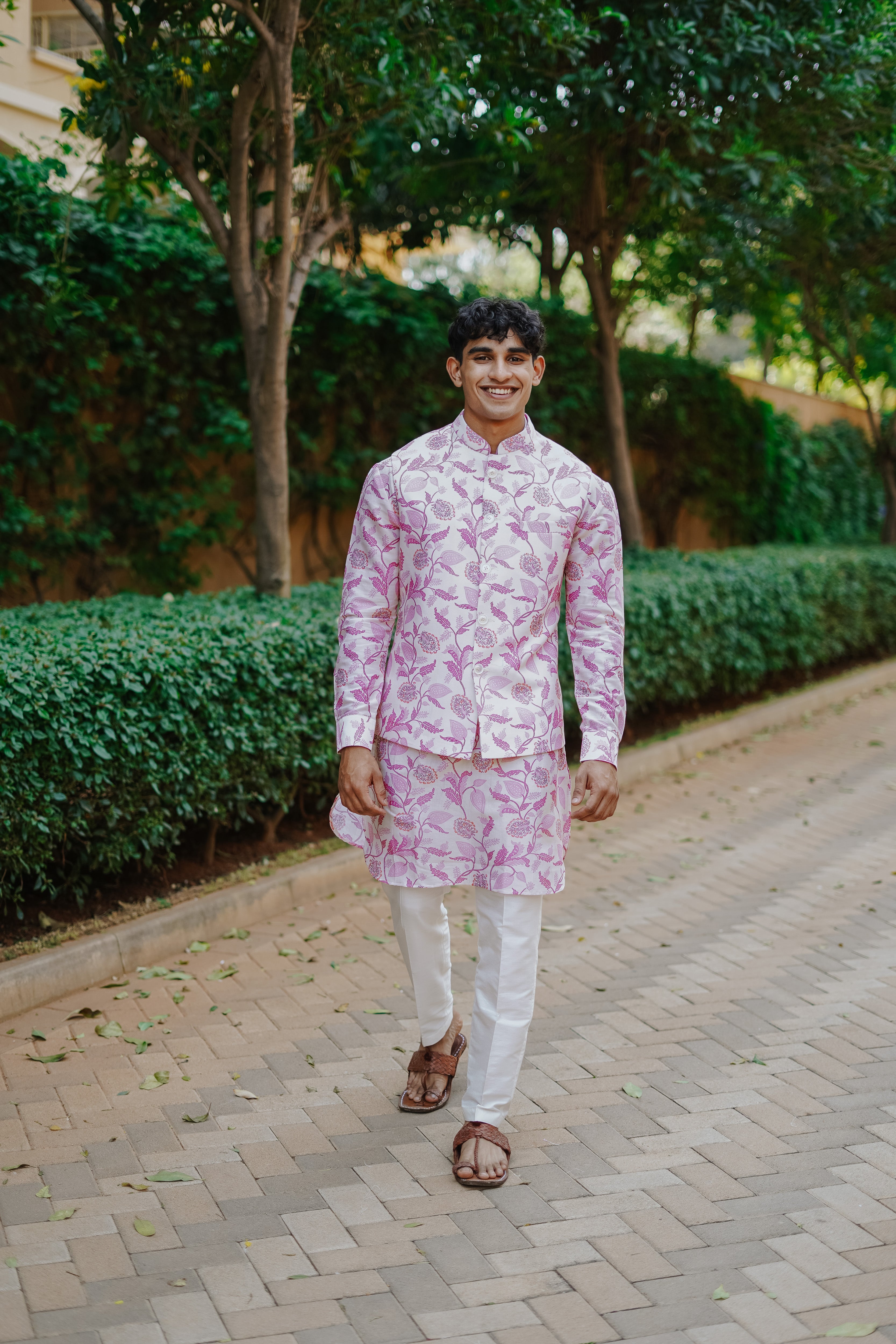 Pearl white Kurta and Bandi UN CUFFED