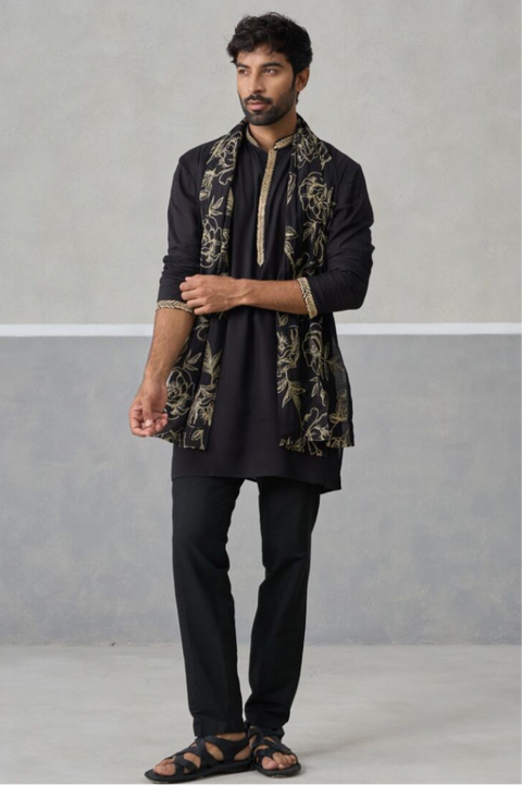 Black Royale Kurta & Dupatta