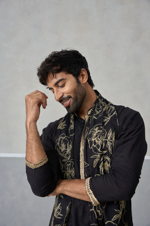 Black Royale Kurta & Dupatta